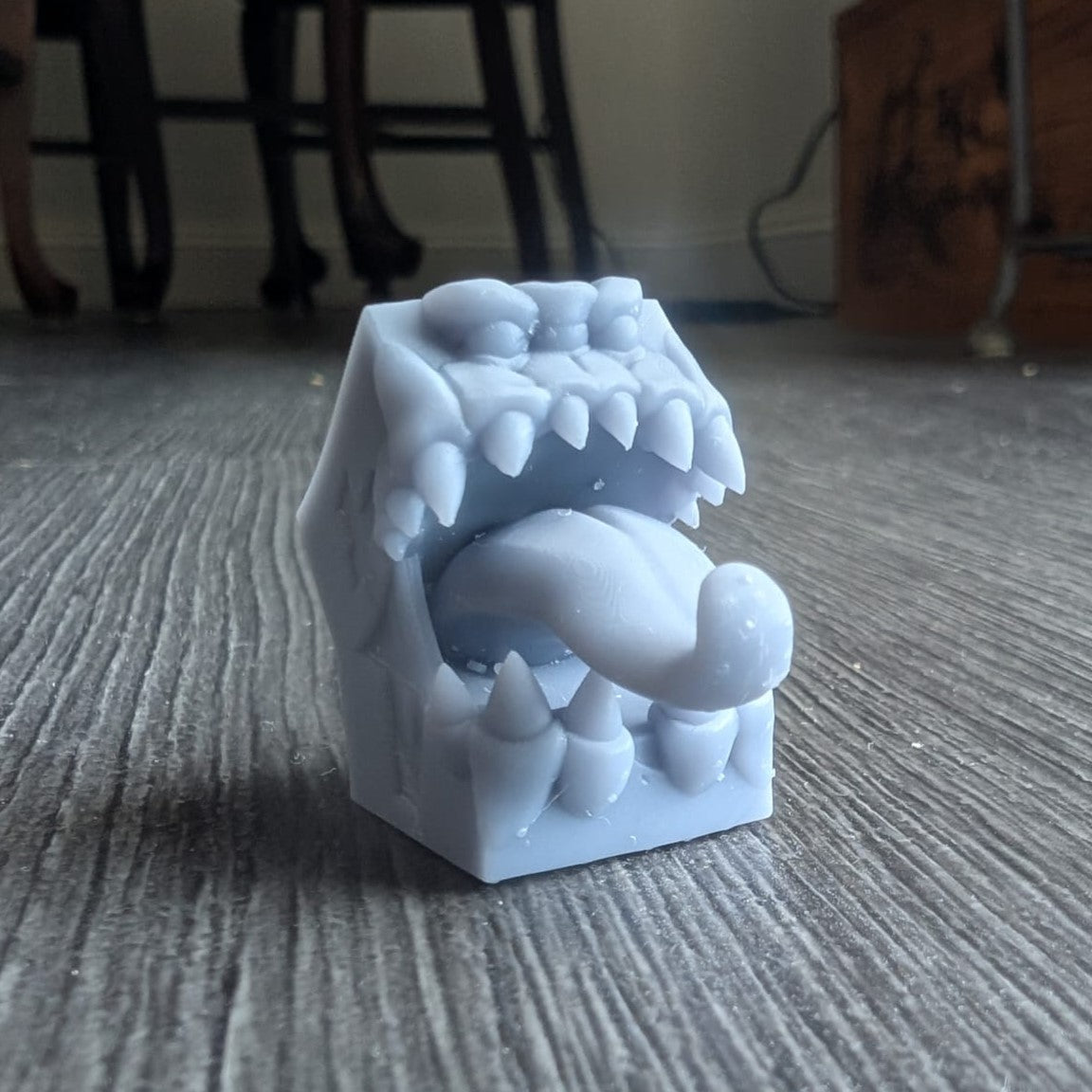 Paint-Your-Own: Unpainted Dice Mimics (6)