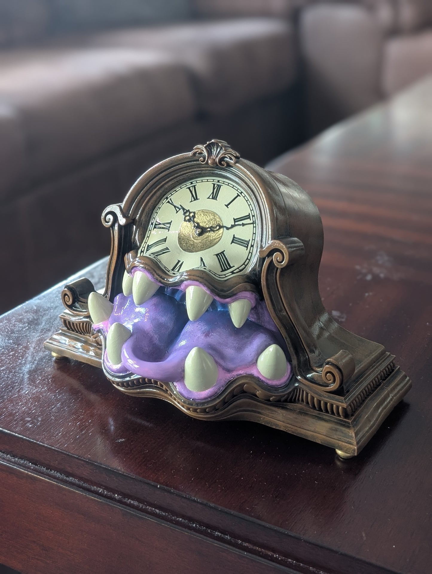 Clock Mimic (damaged)