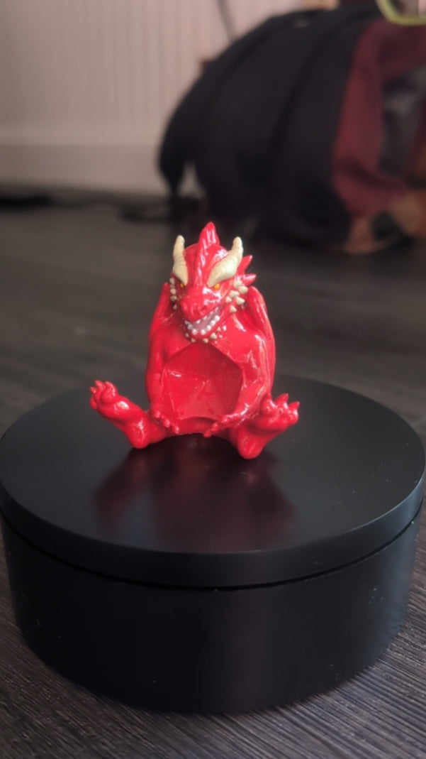 Dice Friends: Pamela the Red Dragon