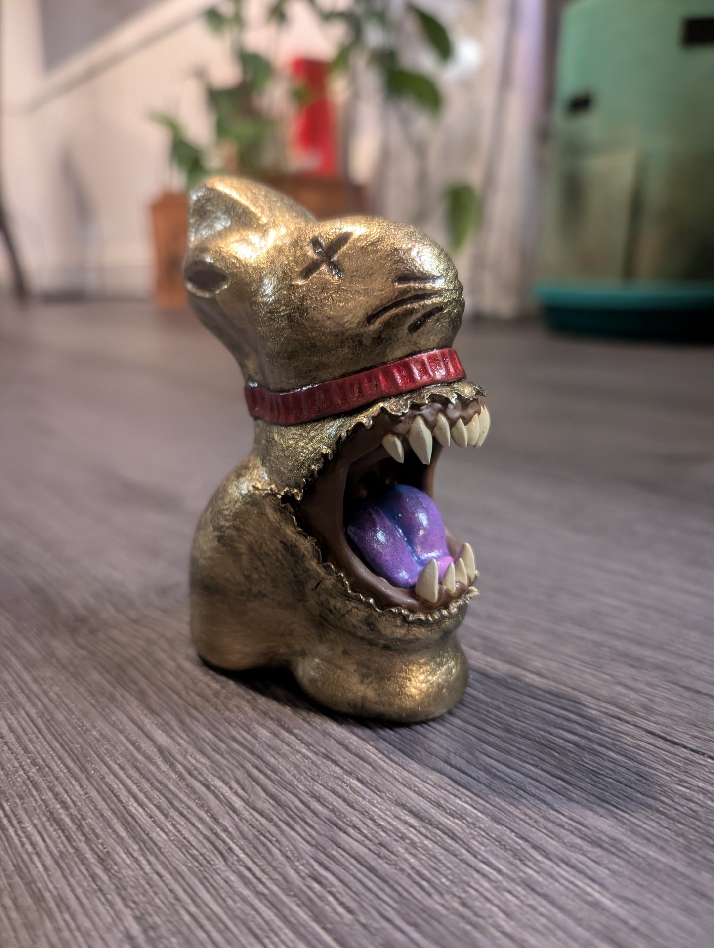 Chocolate Bunny Mimic